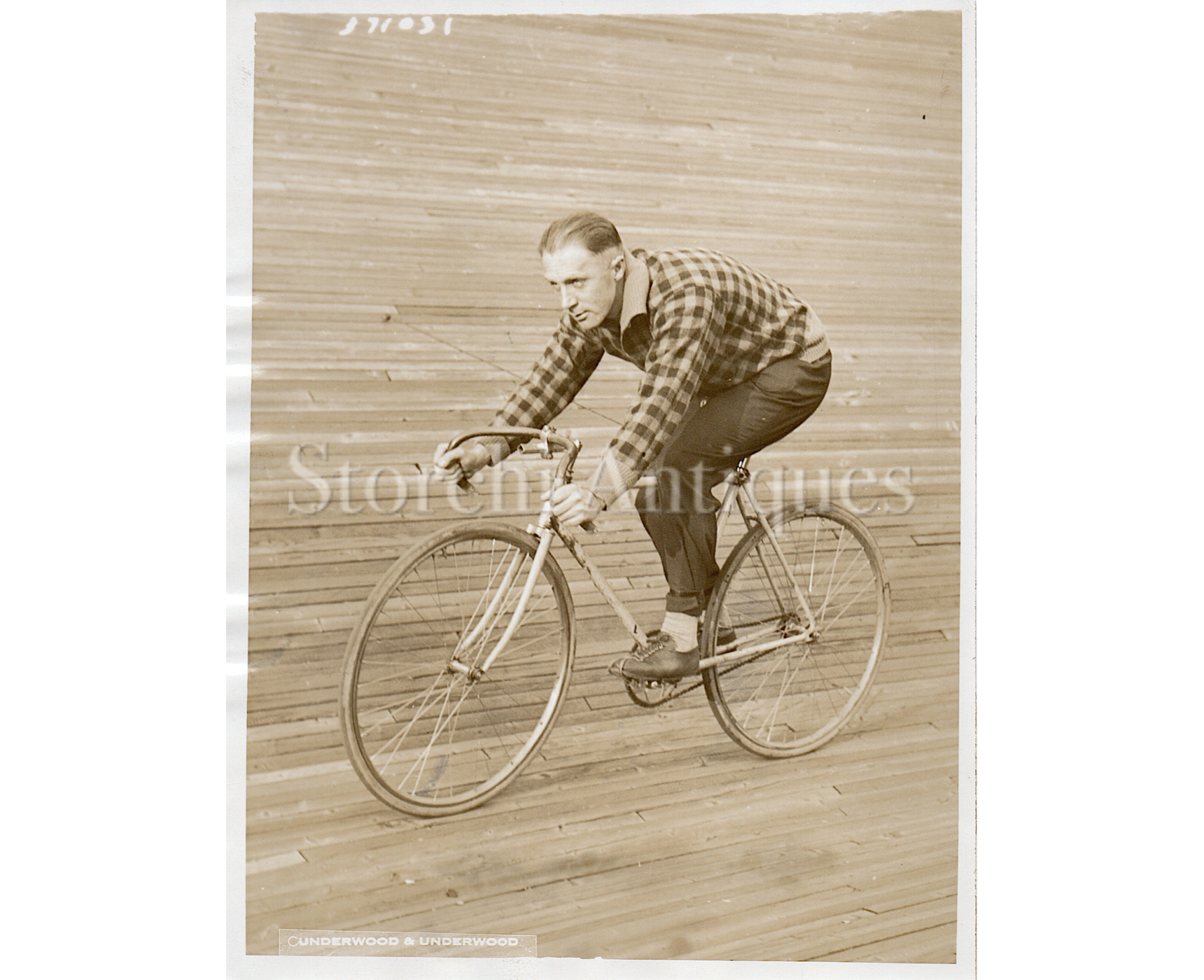 Oscar Egg - 1924