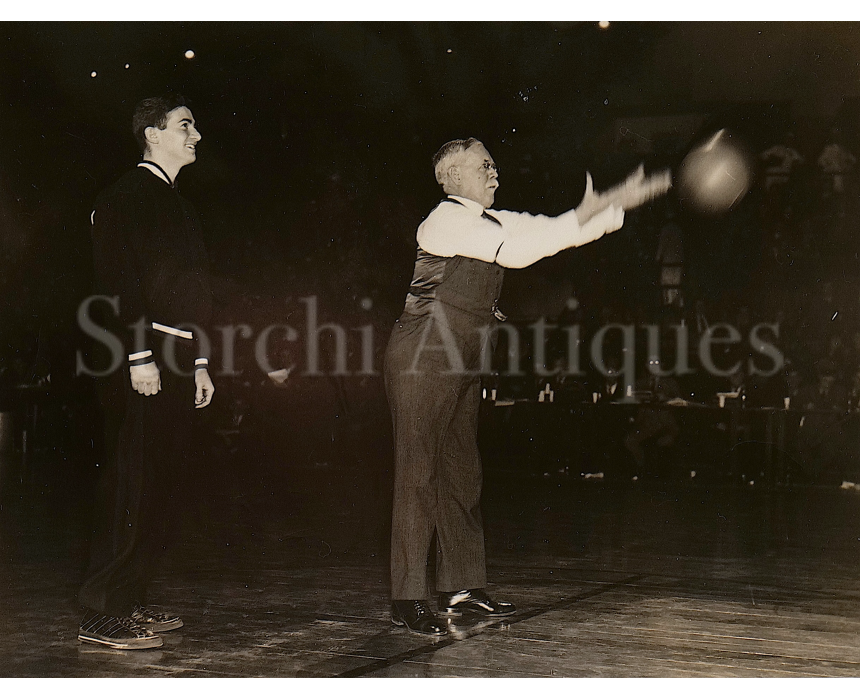 William R. Chase - 1937